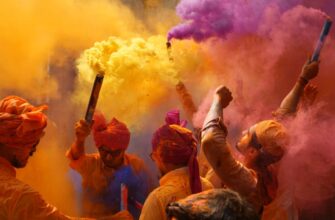 Холі: як свято Індії символізує очищення, радість та свободу