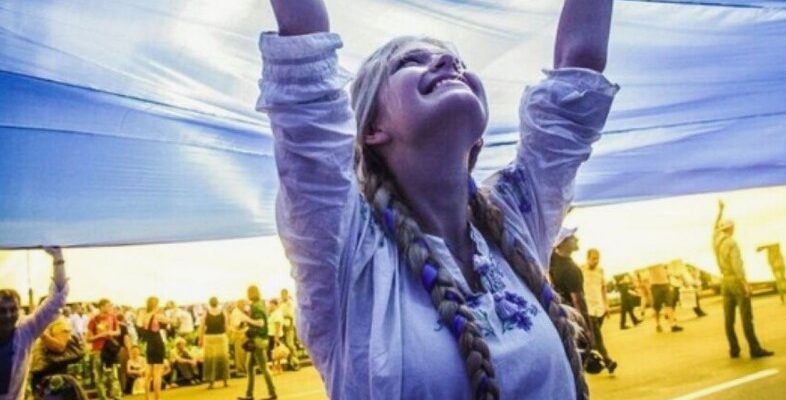 Історія України: Походження Назви та Виникнення Державності