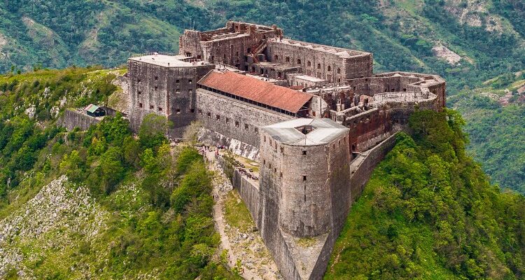 Цитадель: визначення, історія та сучасне значення терміна