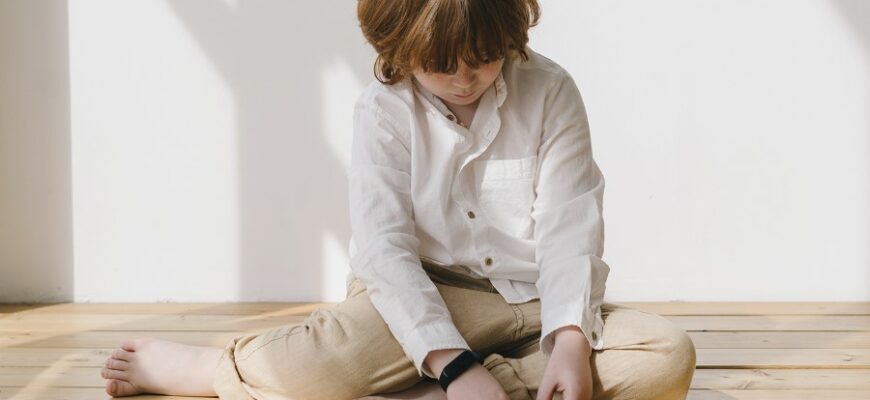 Що таке аутизм: розуміння особливостей і способів підтримки Що таке аутизм: розуміння особливостей і способів підтримки