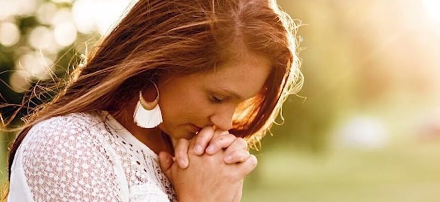 Що таке Бог: Розуміння поняття божественного у різних культурах