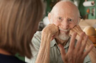 Розкриття поняття деменції: Причини, симптоми та шляхи запобігання