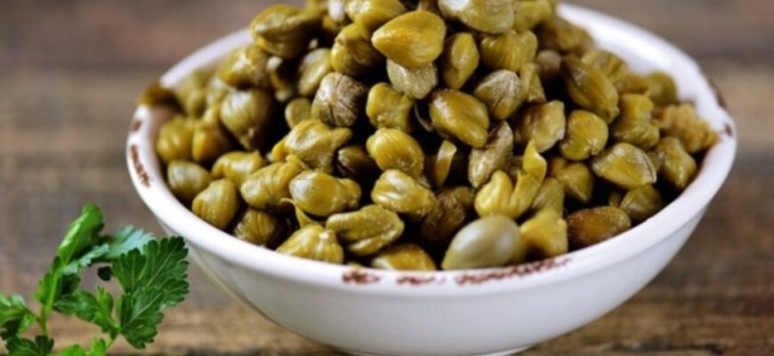 Що таке каперси: походження, користь та застосування у кулінарії