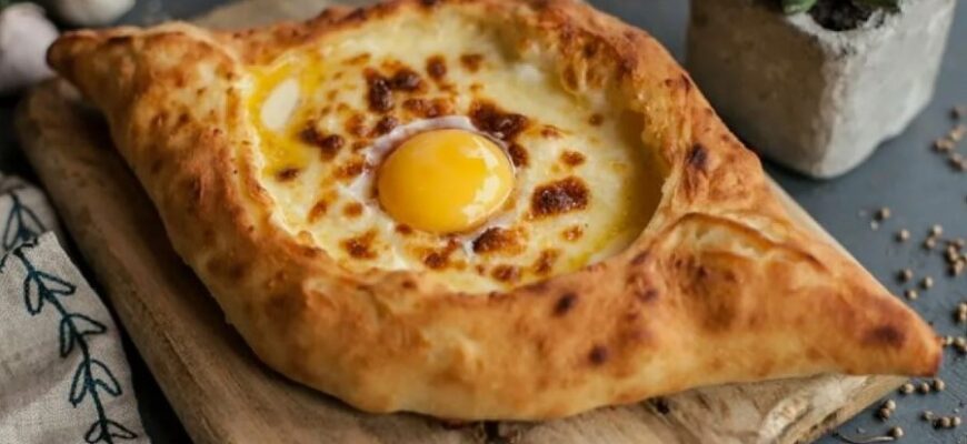 Хачапурі: Історія, види та секрети приготування грузинської страви Хачапурі: Історія, види та секрети приготування грузинської страви