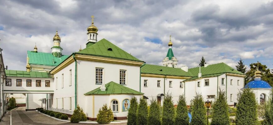 Монастир: Історія, значення та роль духовності в сучасному житті Монастир: Історія, значення та роль духовності в сучасному житті