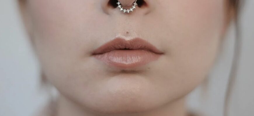 Септум: все про модний пірсинг носа та його особливості догляду