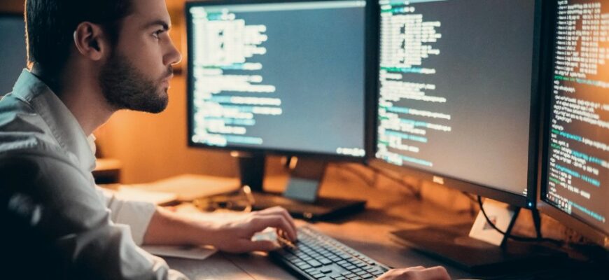 Що таке стек: визначення, застосування та практика використання в ІТ Що таке стек: визначення, застосування та практика використання в ІТ