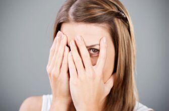 Сором: Визначення, Причини та Вплив на Особистість і Суспільство