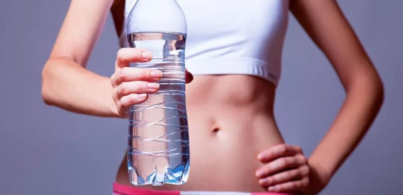 Гідратація: ключова звичка для ефективного та здорового схуднення