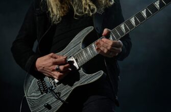 Вчимося шреддингу на гітарі: покрокова інструкція для початківців