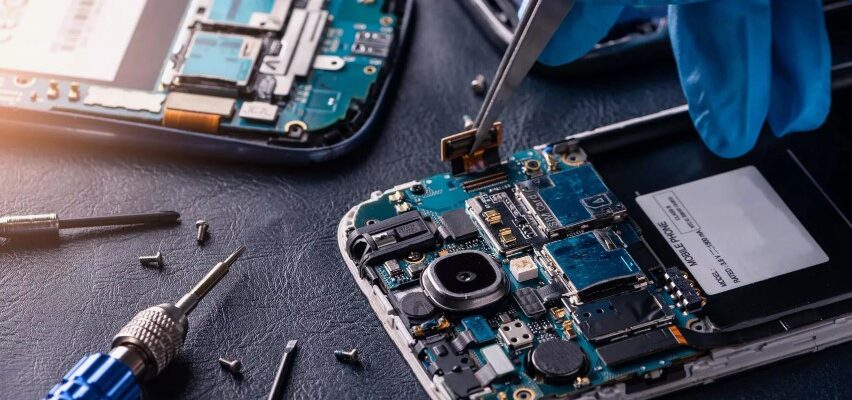 Запчастини для телефонів: як обрати надійні деталі при купівлі онлайн