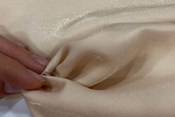 Що таке тіар: Властивості та застосування популярної тканини