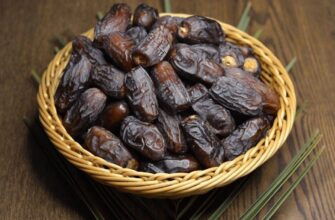 Чи безпечно вживати фініки з кісточкою: корисні властивості та поради