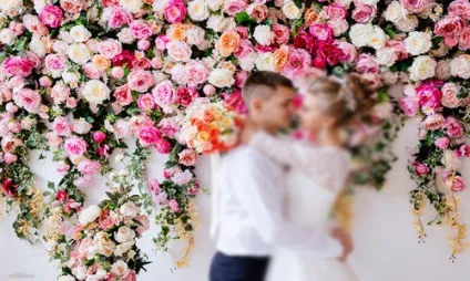 Що означає бачити уві сні троянди: Тлумачення сновидіння і символіка