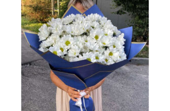 Чому хризантеми швидко в’януть у вазі: топ помилок догляду