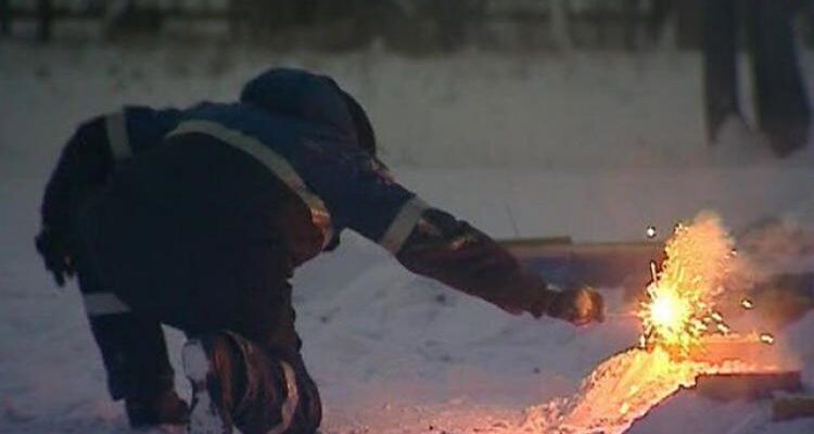 Чи дозволено запускати феєрверки у дворі: правила та обмеження в Україні