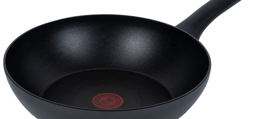 “Яка сковорода ідеальна для смаження без олії: вибір та поради”