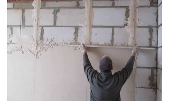 Що станеться, якщо нанести надто товстий шар шпаклівки на стіну?