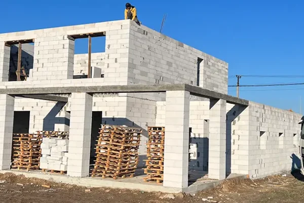 Ціна кладки блоків: розрахунок вартості робіт і матеріалів у 2023 році