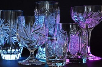 Відмінності між кришталем і склом: основні характеристики та особливості