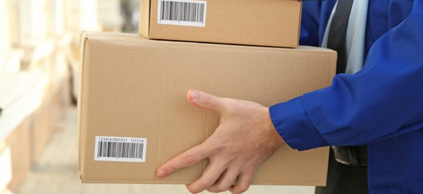 Як правильно підготувати посилку до відправлення: покрокова інструкція