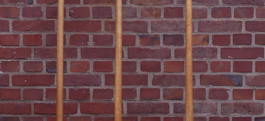 Що таке широка лопата: назва та призначення інструмента