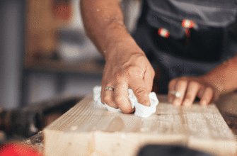 Кращі засоби для склеювання обробної дошки: ефективні рішення