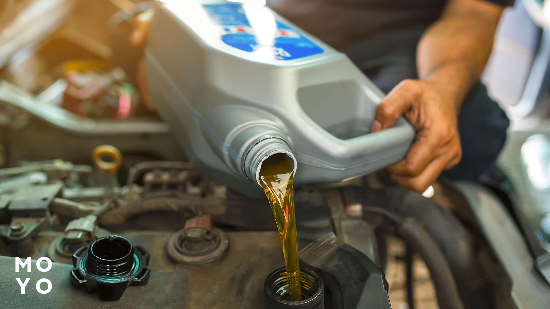 ЧИ МОЖНА ДОЛИТИ МАСЛО ІНШОГО ВИРОБНИКА — 7 «так» і «ні»