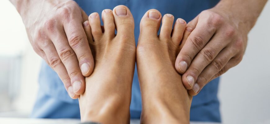 Біль у п’яті з внутрішньої сторони: причини та методи лікування