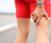 Біль у попереку, що віддає в ліву ногу: причини і методи лікування