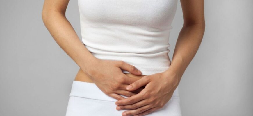 Біль у правому паху у жінок: основні причини та лікування