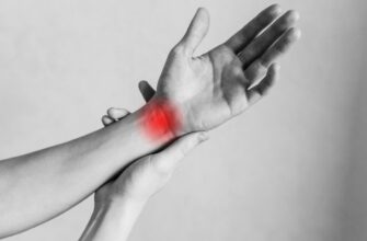 Біль у зап’ясті правої руки: причини, симптоми та методи лікування