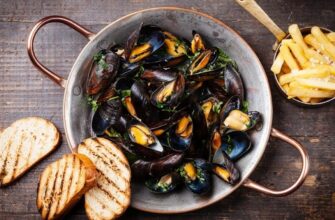 Чи потрібно очищати мариновані мідії перед споживанням: детальний огляд