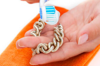 Чим почистити золото, щоб воно знову засяяло яскравим блиском?