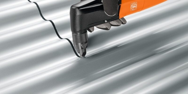 Чим різати профнастил: найкращі інструменти для акуратного розрізу