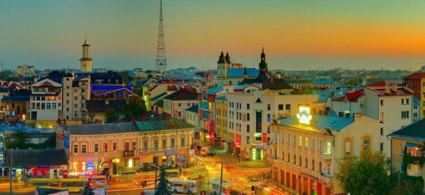 Чим славиться Івано-Франківськ: Культурні перлини та унікальні місця
