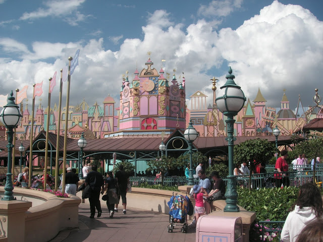 Кельн: JGA Tour in der Altstadt mit Fotoshooting | GetYourGuide