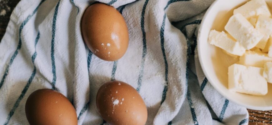 Чим змастити пиріжки для рум’яної скоринки: найкращі способи