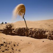 До чого сниться глибока яма: розкриття підсвідомих сигналів у снах