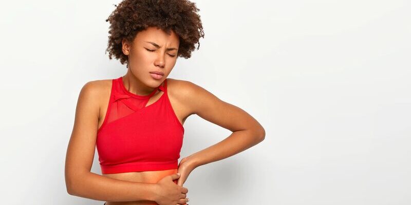 Ефективне лікування болю у бедрі: методи та рекомендації лікарів