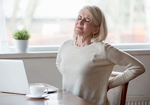 Ефективні ліки для лікування радикуліту: оберіть найкраще рішення!