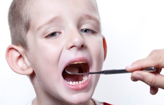 Ефективні ліки та методи лікування аденоїдів у дітей та дорослих