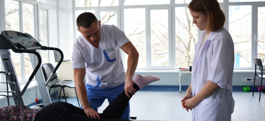 Ефективні методи зняття набряку ноги після перелому гомілки