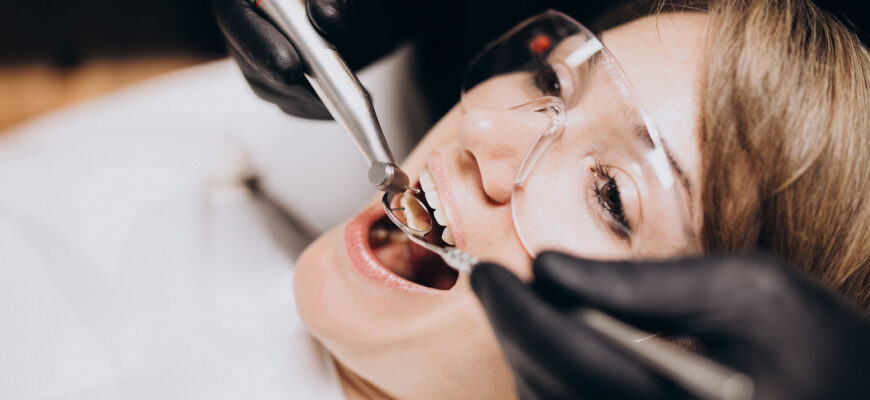 Ефективні методи зняття зубного болю: поради стоматологів