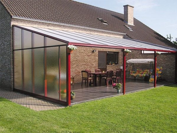 Як засклити зимовий сад, веранду, лазню, альтанку?