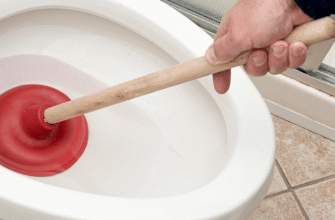 Ефективні способи прочистити унітаз: дієві поради та методи