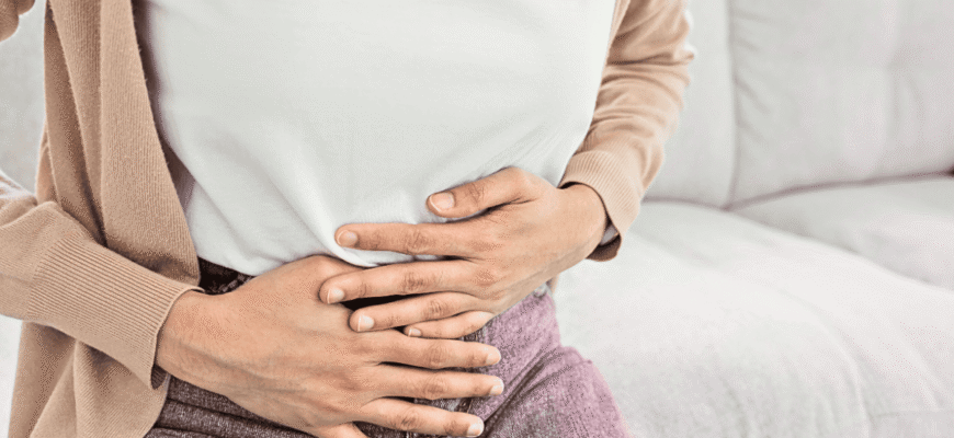 Гострий біль у животі: причини, симптоми та методи лікування