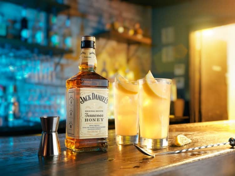 Віскі Jack Daniel's Honey (Джек Деніелс Медовий) та його особливості