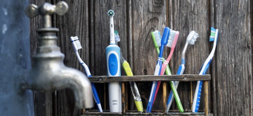 Коли і скільки разів на день потрібно чистити зуби: поради стоматологів