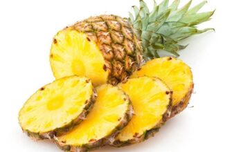 Користь ананасу: чому варто додати цей фрукт до свого раціону?